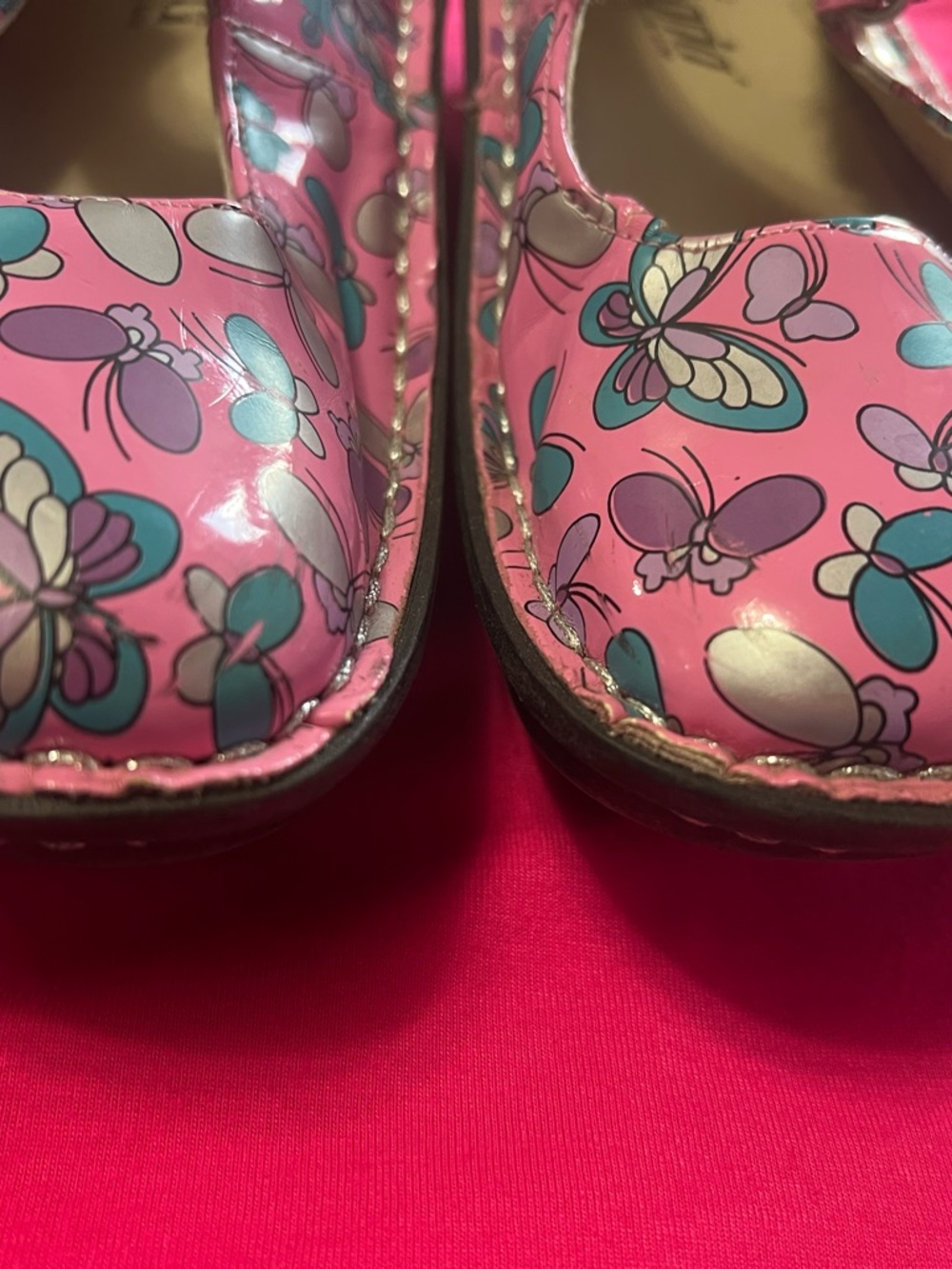 Alegria Pink Butterfly Print Kids Dress Shoes